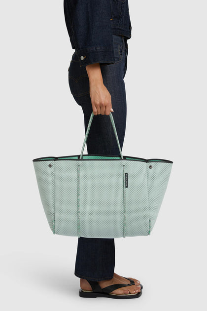 State of sales escape tote