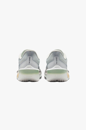 Nike Zoom Fly 6