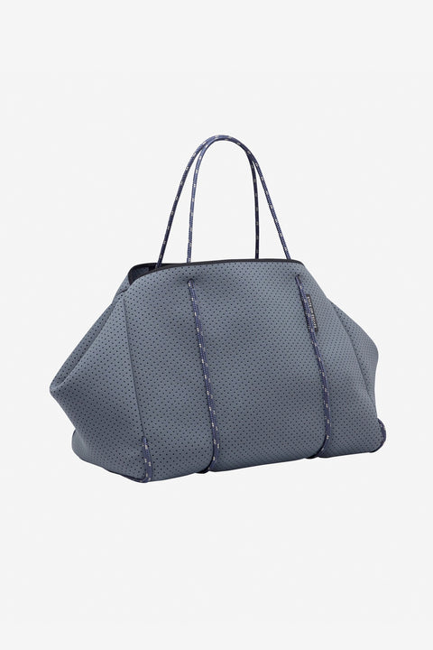 Escape tote in Pewter