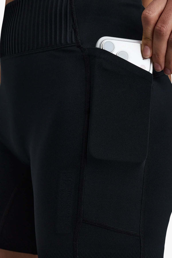WOMEN'S STAMINA-V™ THRESHOLD 5" HIGH WAIST COMPRESSION SHORTS