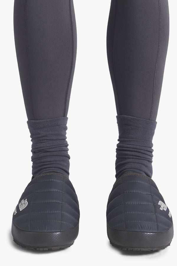 TNF X SKIMS THERMOBALL TRACTION MULE V