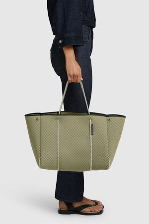 STATE OF ESCAPE ESCAPE TOTE