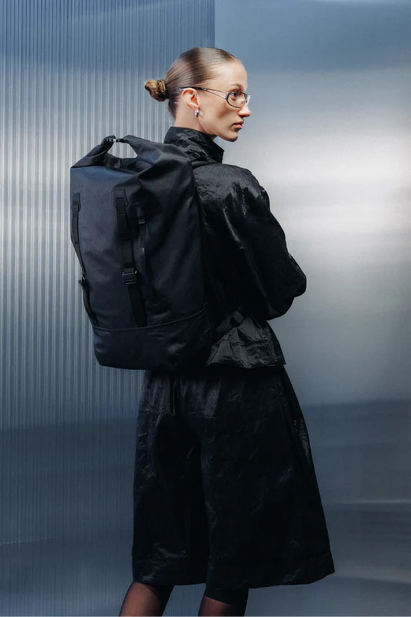Essential Rolltop Backpack 32L
