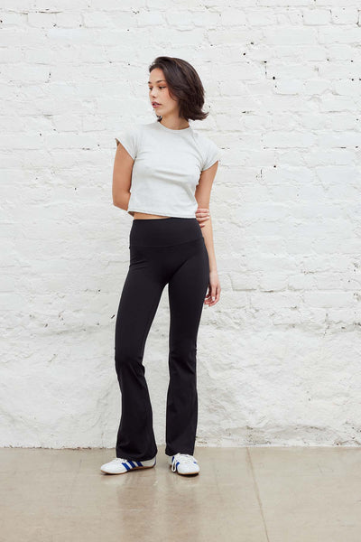 Ribbed Cropped Tee