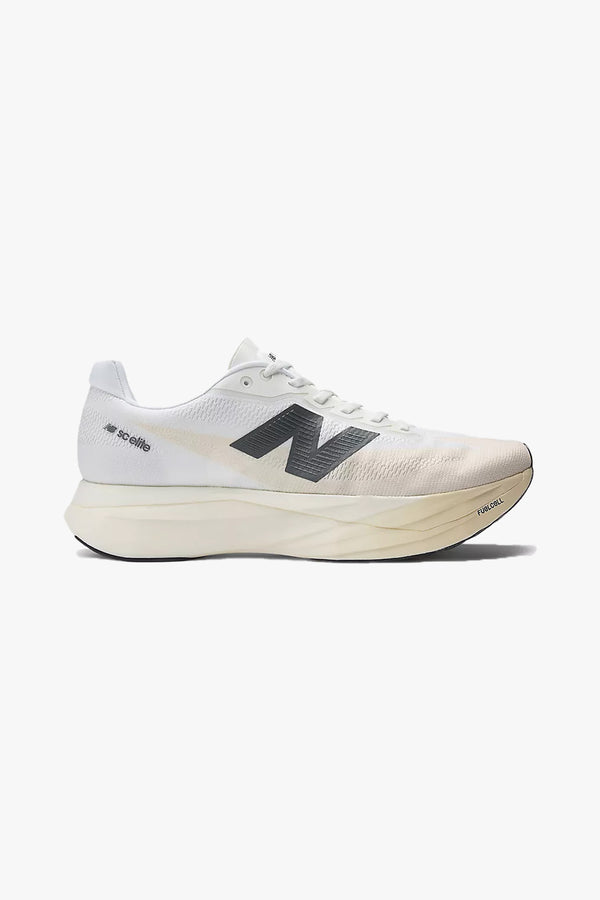 New Balance FuelCell SuperComp Elite v5