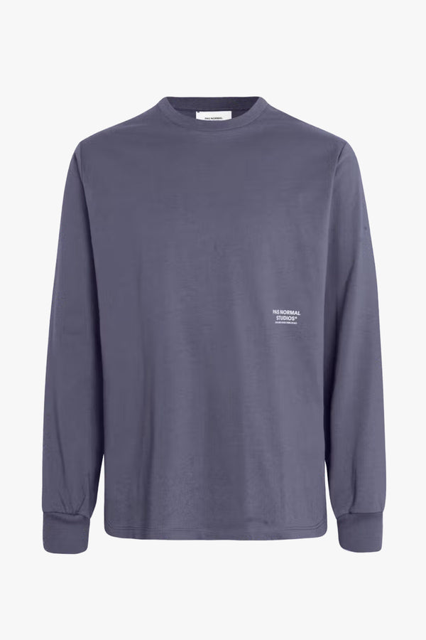 Off-Race Graphic Long Sleeve T-Shirt