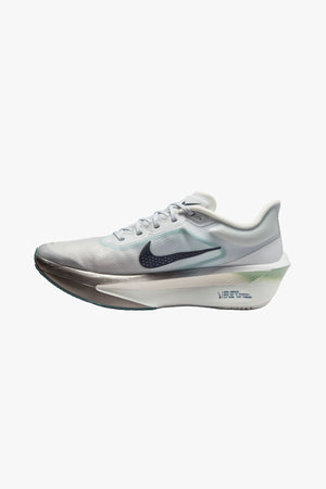 Nike Zoom Fly 6