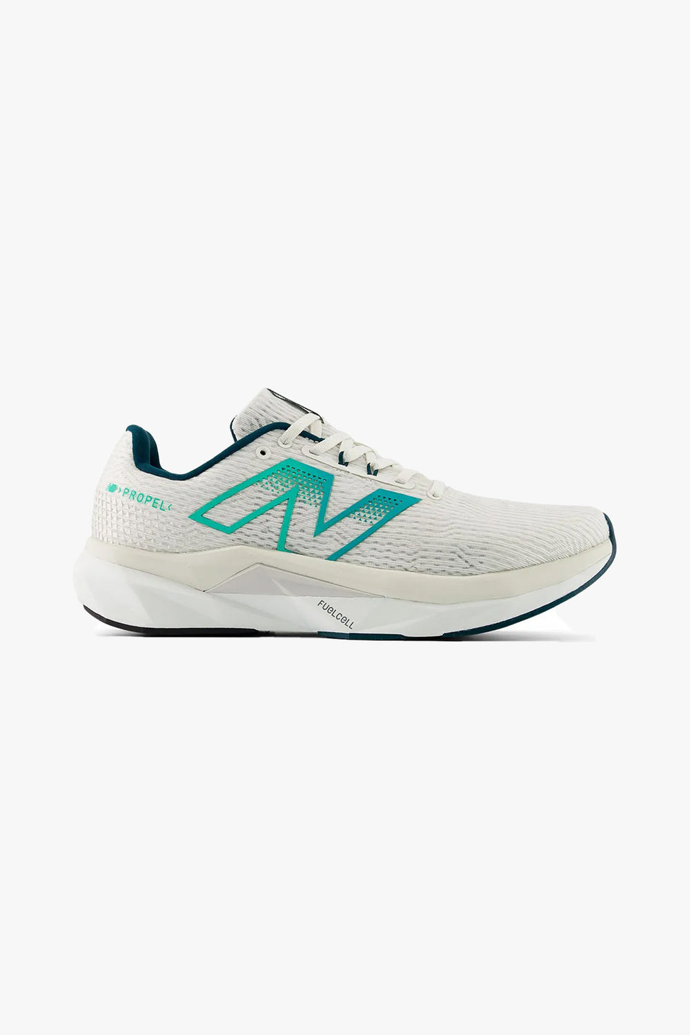 New Balance FuelCell Propel v5