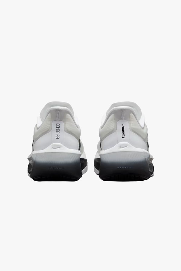 Zoom Fly 6