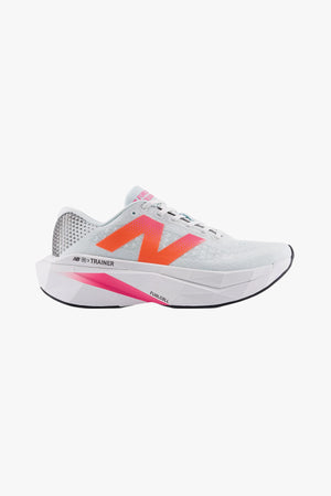 New Balance FuelCell SuperComp Trainer v3