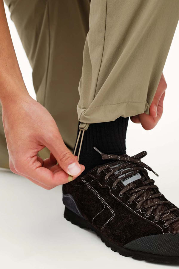 Off-Race Tech Pants