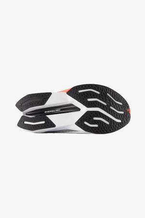 New Balance FuelCell SuperComp Trainer v3