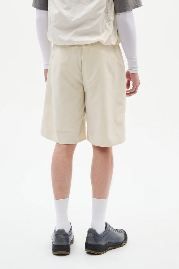 LIGHT TECHNICAL SHORTS