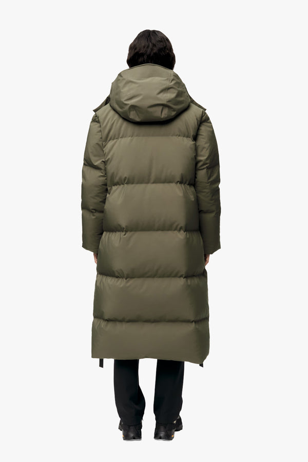 Stranda down coat