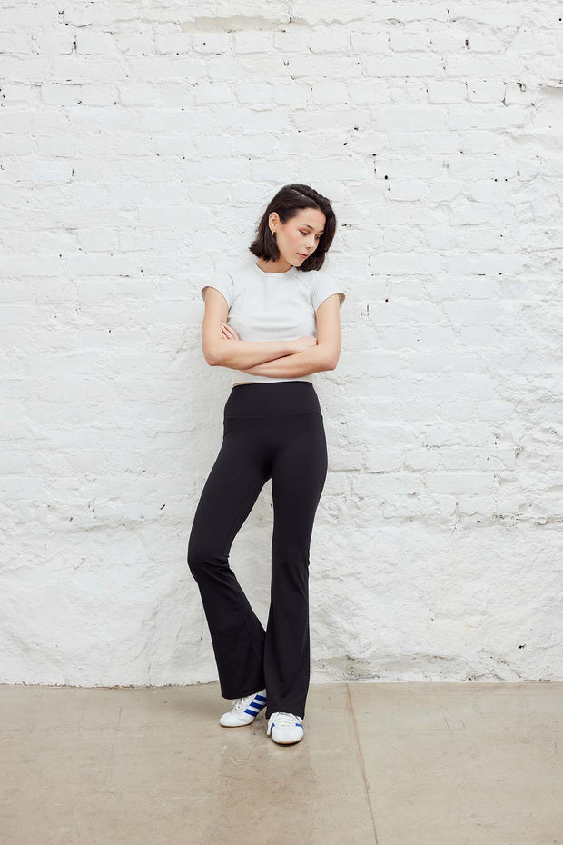 Ribbed Cropped Tee