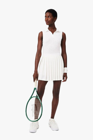ULTRA-DRY TENNIS HERITAGE BADGE ACCENT DRESS WITH LINER