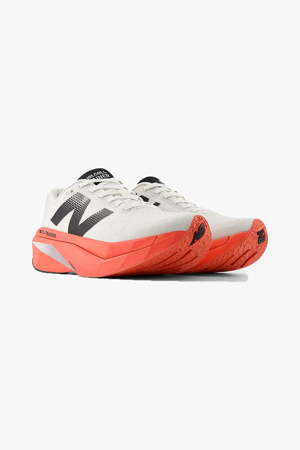 New Balance FuelCell SuperComp Trainer v3