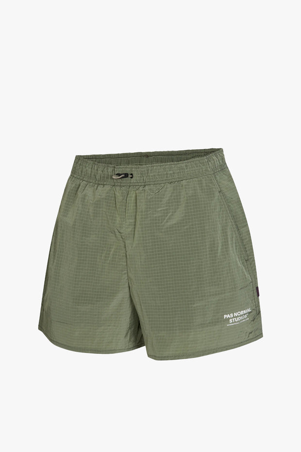W Off-Race Ripstop Shorts