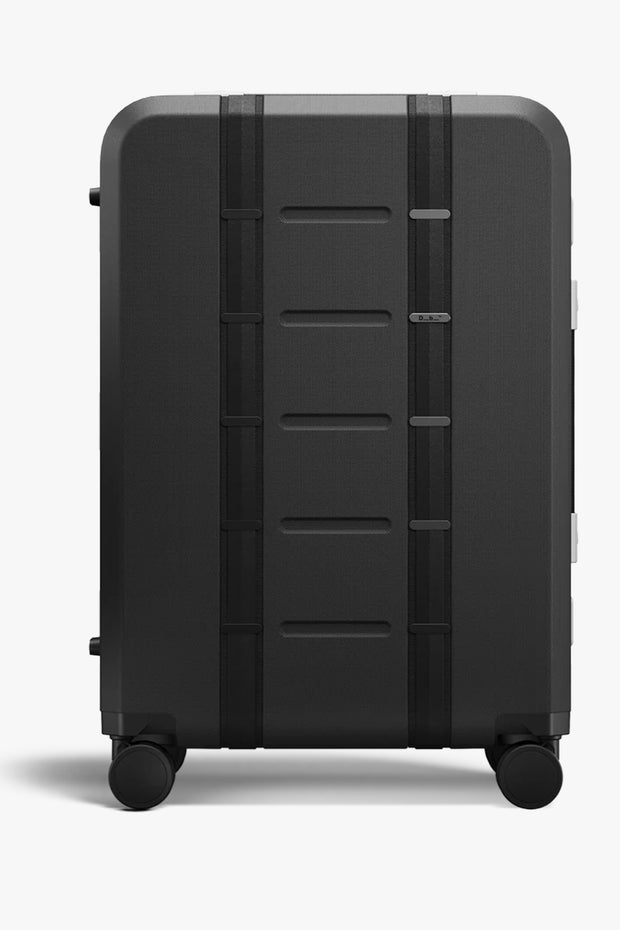 Ramverk Pro Check-in Luggage Medium